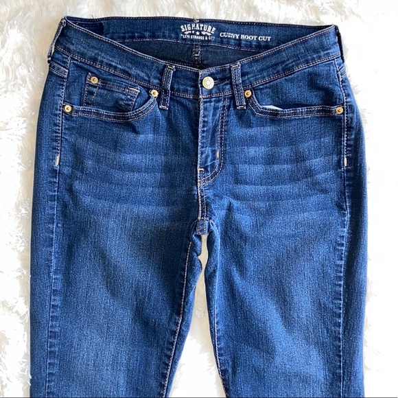 Signature By Levi Strauss Curvy Boot Cut Stretch Blue Jeans Size 10 - Picture 3 of 11